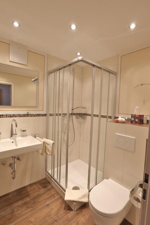 Hotel Bockmaier Oberpframmern المظهر الخارجي الصورة